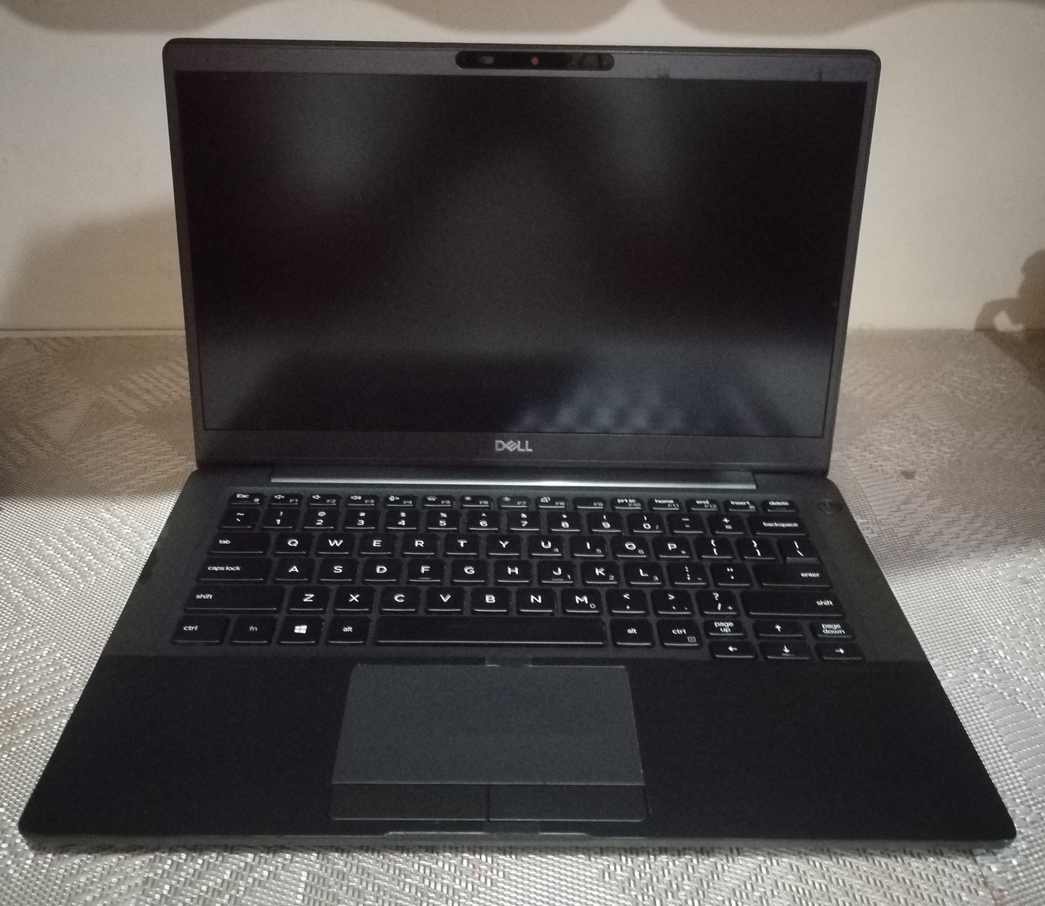 Laptop DELL LATITUDE 7300 i7 8th Generación, 16GB RAM, 256GB SSD